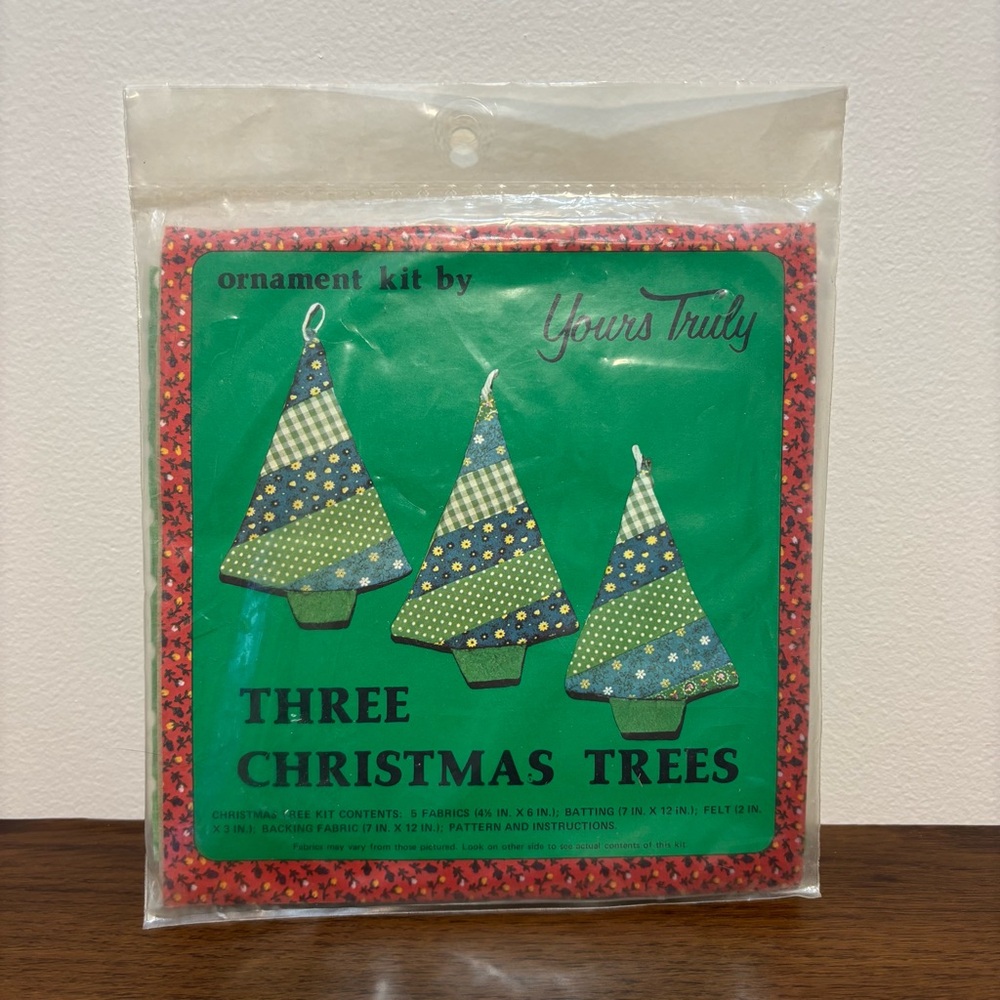 Yours Truly Three Christmas Trees Ornament Kit